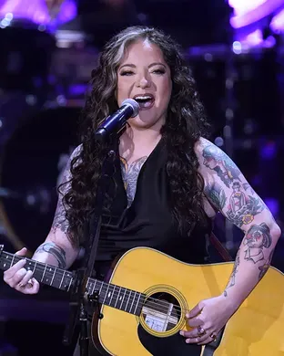 Ashley McBryde Greensboro