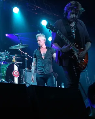 Stone Temple Pilots Raleigh