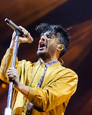 Young The Giant Raleigh